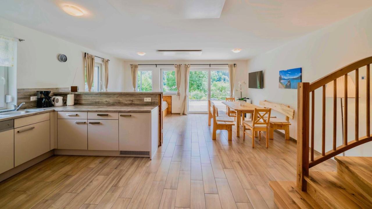 1Schoenes Ferienhaus Im Sonnigen Kaernten 多布里亚赫 外观 照片